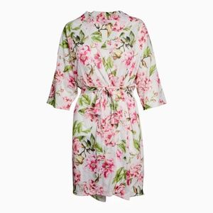 Fabfitfun Show Me Your Mumu Robe